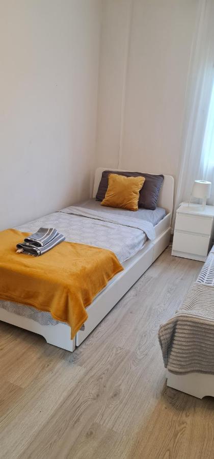 Cozy Modren Apartment on Malvarrosa Beach Valencia Buitenkant foto