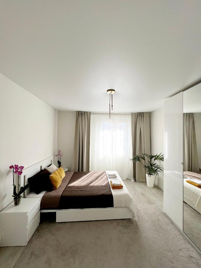 Cozy Modren Apartment on Malvarrosa Beach Valencia Buitenkant foto